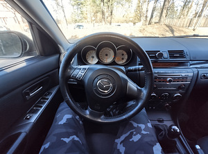 Mazda 3 1.6 77kw 2007 (5 foto / 8)