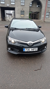 Toyota Auris 1.6 97kw (7 foto / 8)