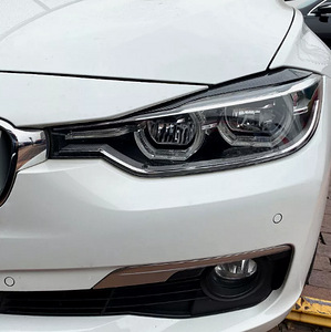 UUS! BMW F30/31 esitule silmalaud/kulmud, carbon fiber look. (5 foto / 6)