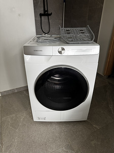 Kuivati Samsung DV90T8240SH/S7 (1 foto / 2)