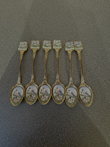 Emailiga lusikate komplekt 6 tk (1 foto / 3)