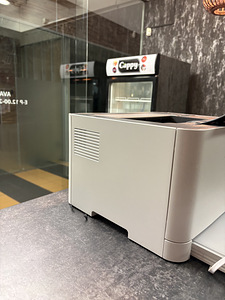 Hp color laser 150nw (4 foto / 4)