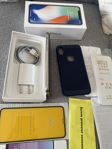 iPhone X 64GB Silver Heas Seisukorras, Uus Aku (4 foto / 7)