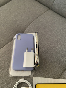 iPhone X 64GB Silver Heas Seisukorras, Aku 99% (6 foto / 6)
