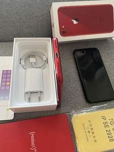 iPhone 8 64GB Red Heas Seisukorras (6 foto / 7)