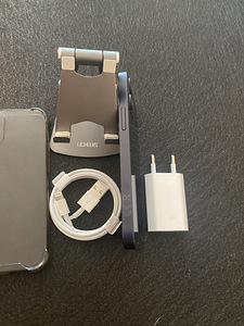 iPhone 12 Mini 64GB Heas Seisukorras (3 foto / 7)