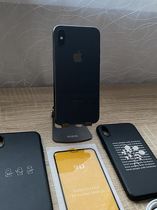 iPhone X 64GB Heas Seisukorras, Uus Aku (2 foto / 7)