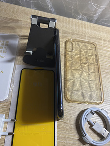 iPhone XS 64GB Heas Seisukorras (4 foto / 5)