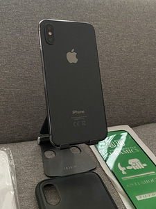iPhone X 64GB Heas Seisukorras (2 foto / 7)