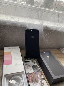 iPhone 8 Plus 64GB Heas Seisukorras (2 foto / 7)