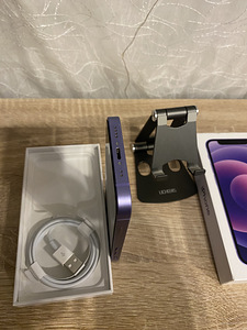 iPhone 12 Mini 64GB в отличном состоянии. (6 фото из 7)