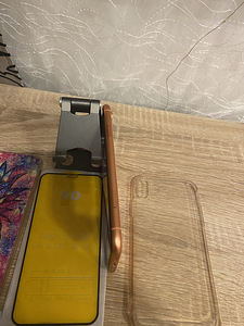 iPhone XR 64GB Heas Seisukorras (3 foto / 7)