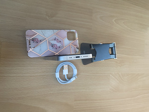 iPhone 12 мини 64 ГБ (5 фото из 7)