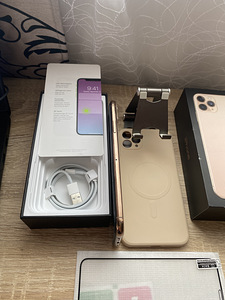 iPhone 11 Pro Max 64GB Heas Seisukorras, Uus Aku (3 foto / 7)