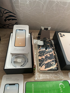 iPhone 11 Pro Max 512GB Heas Seisukorras (3 foto / 8)