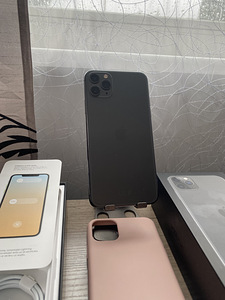 iPhone 11 Pro Max 64GB Väga Heas Seisukorras (2 foto / 7)