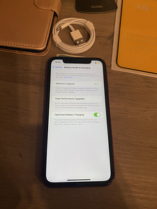 iPhone 11 64GB Heas Seisukorras (7 foto / 7)