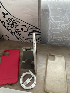 iPhone 11 64GB Heas Seisukorras, Uus Aku (6 foto / 7)