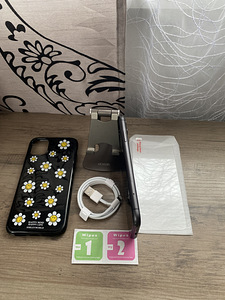 iPhone 11 64GB Heas Seisukorras, Uus Aku (3 foto / 6)
