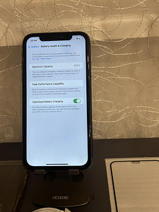 iPhone 11 64GB Heas Seisukorras, Uus Aku (7 foto / 7)