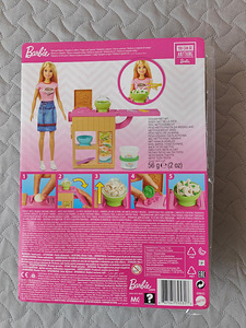 Кафе с лапшой Barbie, упаковка сзади частично открыта (2 фото из 2)