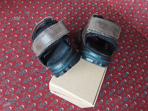 ECCO 28 (3 foto / 4)
