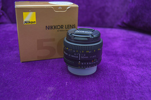 Объектив nikon 50 мм f/1/8 D AF Nikkor