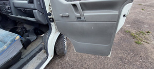 Volkswagen Transporter pikk T4 2.5 75kw (11 foto / 14)