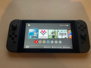 Прошитая Nintendo Switch CFW + MicroSD 64GB (1 фото из 2)