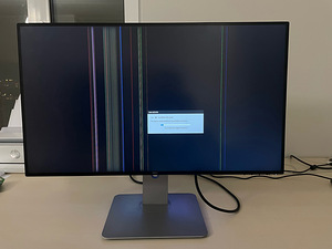 Dell Monitor 27" 2560 x 1440 IPS, LED (1 foto / 4)