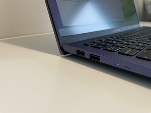 Asus Vivobook 15 X512D VARUOSADEKS(RAM,Battery,Keyboard) (4 фото из 5)