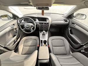 Audi A4 105kW Quattro (8 foto / 11)