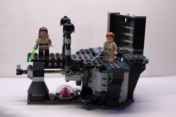 LEGO Star Wars Duel on Naboo (foto #1)