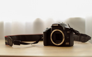 Canon 1000d kaamera (1 foto / 3)