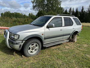 Opel Frontera (6 foto / 6)