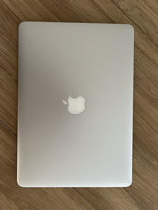 MacBook Air 2019 (2 фото из 4)