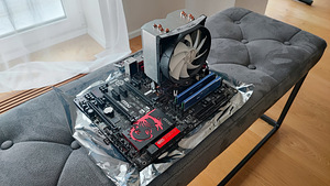 ПРОДАЕТСЯ: компьютерный комплект (i7-4770K / Z87 / 16GB RAM) – 100€ (1 фото из 5)