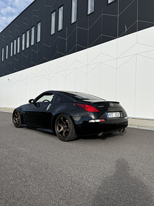 Nissan 350z (6 foto / 9)