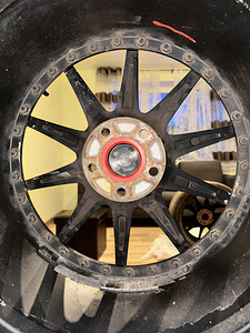 Диски R18 Audi + резина (лето) (2 фото из 2)