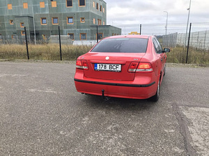 Saab 9-3 (2 фото из 8)