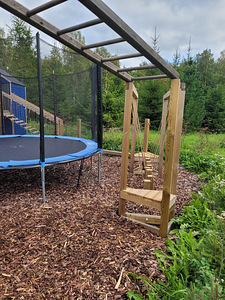 Mänguväljak ronimisrajaga (5 foto / 8)