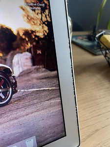 MacBook Air 13” 2010 (3 foto / 3)