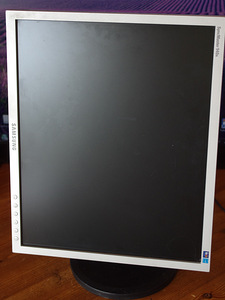 19'' LCD монитор Samsung 940N (1 фото из 3)