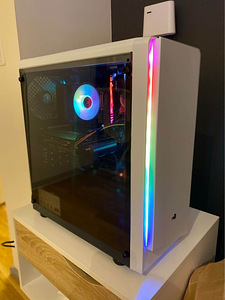 Lauaarvuti RTX 2060 + i7 8700 4.6Ghz (4 foto / 4)