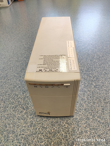 UPS KIN-1000AP (1 foto / 2)
