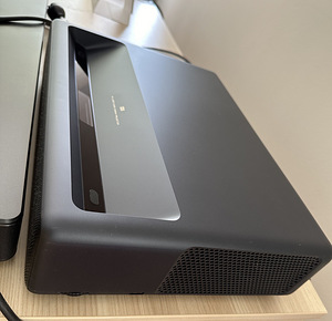 Xiaomi Mi 4K Laser Projector 150'' laserprojektor (2 foto / 10)