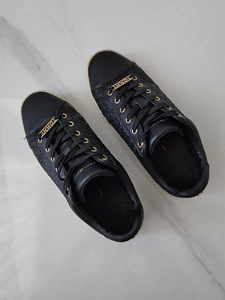 Tommy Hilfiger tossud. Suurus 38. (4 foto / 6)