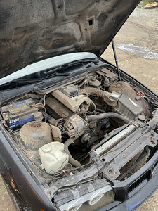 BMW e36 1.8i manuaal (6 foto / 7)