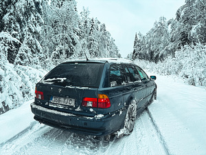 BMW e39 3.0d 142kw facelift (4 foto / 7)