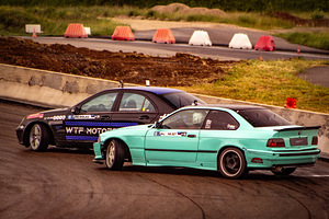 BMW e36 328i kupee 170kw street (5 foto / 7)